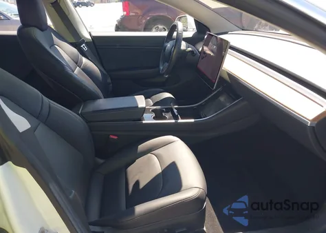 2018 Tesla Model 3 Long Range/Mid Range from USA, damaged, VIN 5YJ3E1EA2JF004348
